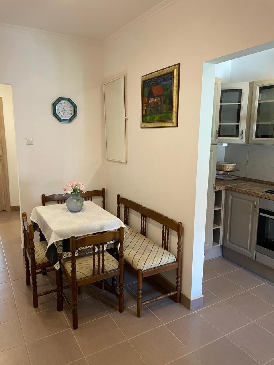 Comfort Apartman Marina Heviz Exterior photo